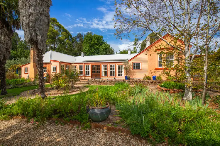 149 Faulkner Street, Armidale NSW 2350
