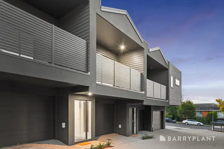 6 Longtown Close, Lilydale VIC 3140