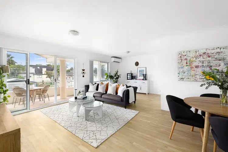 4/2 Hunter Street, Warriewood NSW 2102