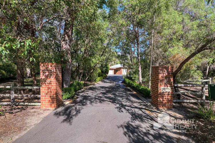 Fifth view of Homely house listing, 1 Heritage Close, Leschenault WA 6233