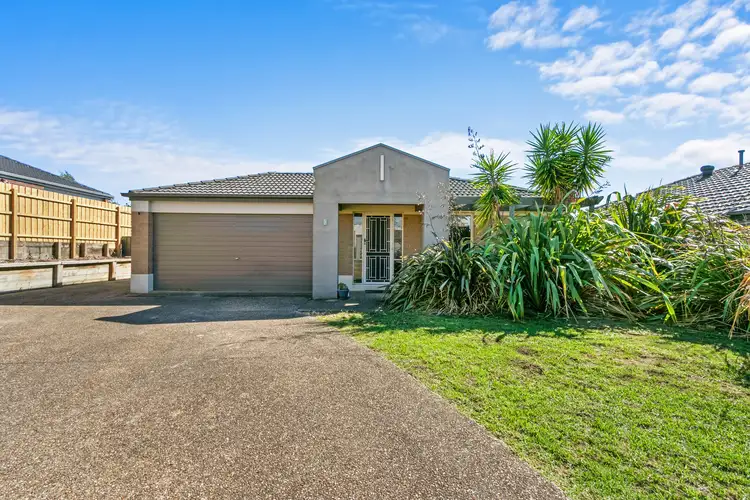 Second view of Homely house listing, 8 Notting Hill, Traralgon VIC 3844