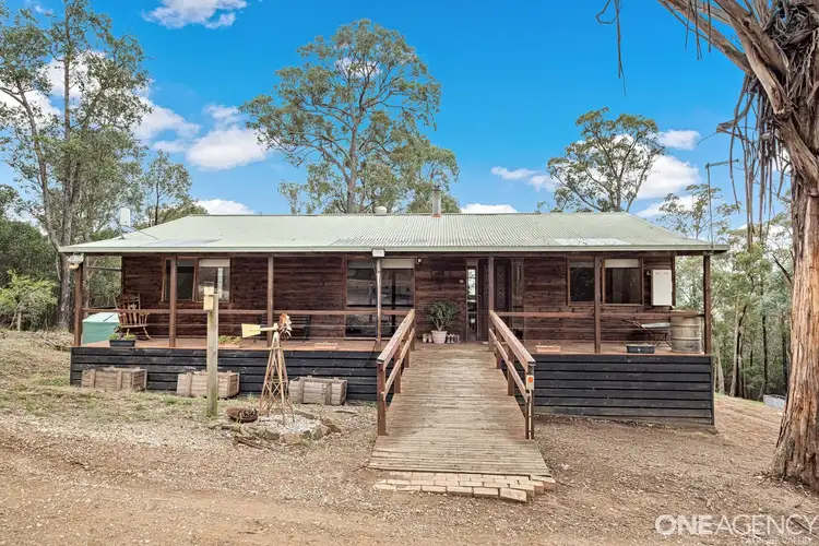 50 Wykes Road, Toongabbie VIC 3856
