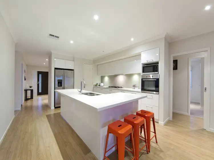 Fifth view of Homely house listing, 158 Sandhurst Boulevard, Sandhurst VIC 3977