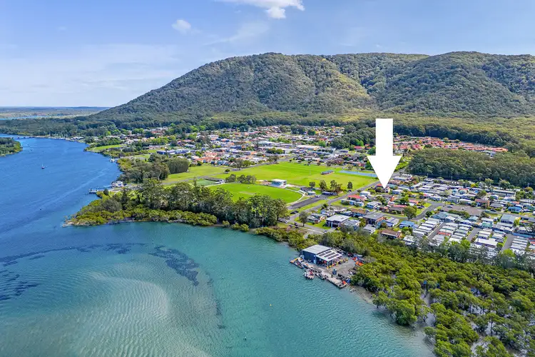 15 Castle Street, Laurieton NSW 2443
