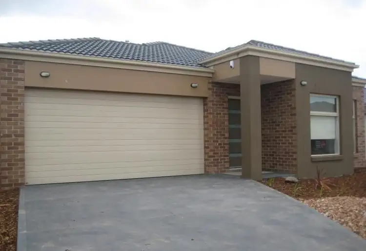 98 Fongeo Drive, Point Cook VIC 3030