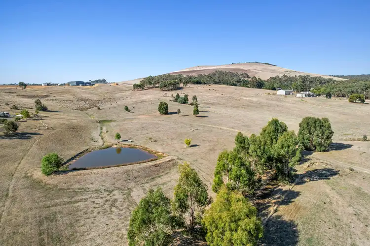 CA19.75 Fells Gully Road, Mount Glasgow VIC 3371