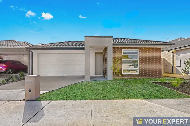 24 Mercury Road, Cranbourne East VIC 3977