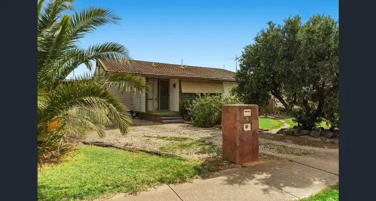 5 Nelson Street, Darley VIC 3340