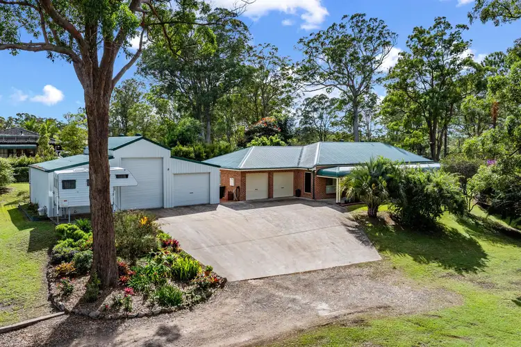 7 Hillview Drive