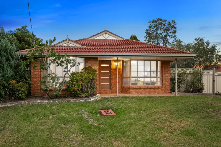 9 Bremner Close, Altona Meadows VIC 3028