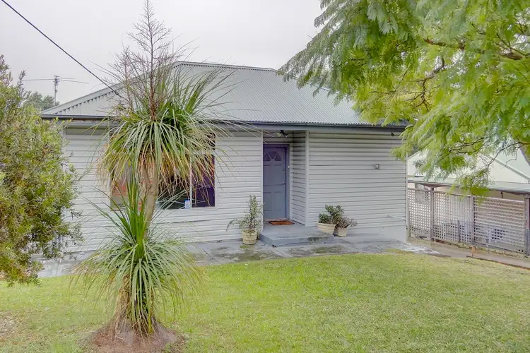 36 Acacia Avenue