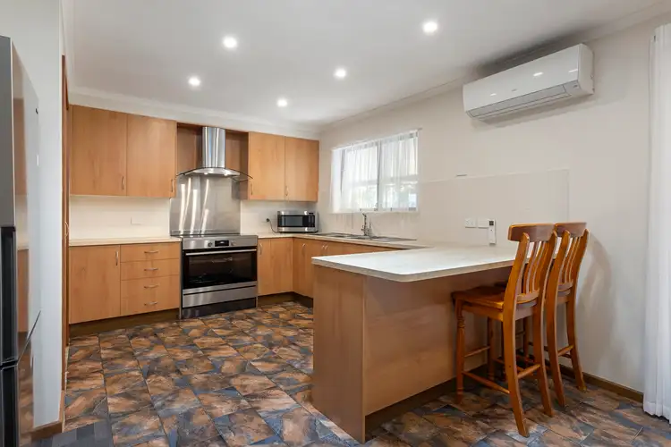 3 Victor Place