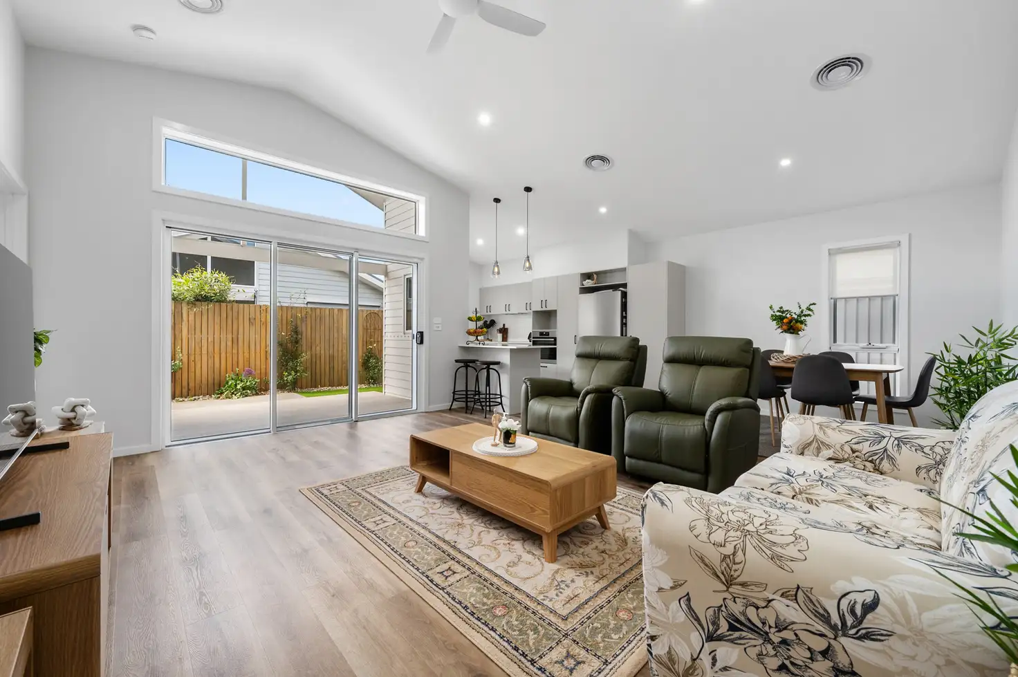 Main view of Homely retirement listing, 2/65 Eleanor Drive, Lucas VIC 3350