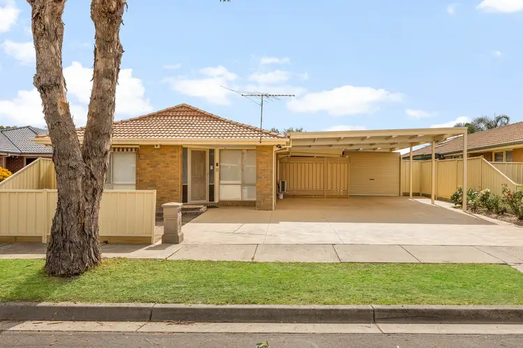 12 Gibbons Street