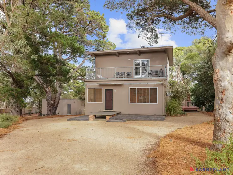 16-18 Red Rocks Road, Cowes VIC 3922