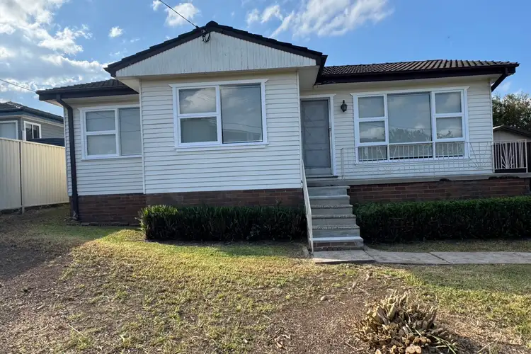 99 Sandra Street