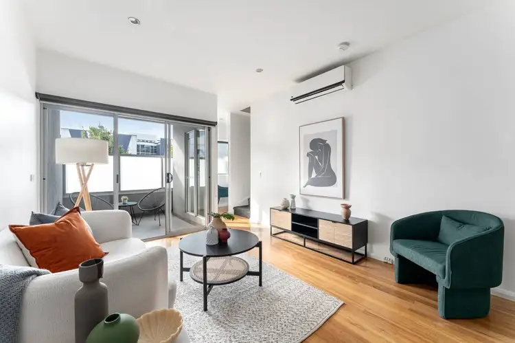 7/92 Paisley Street, Footscray VIC 3011