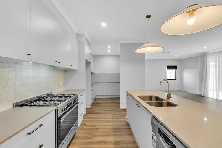 Second view of Homely house listing, 6 Alsace Place, Tamworth NSW 2340