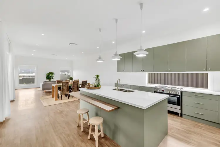Fourth view of Homely house listing, 80 Verdelho Drive, Tamworth NSW 2340