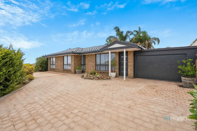 18 Fairhill Street, Hallett Cove SA 5158