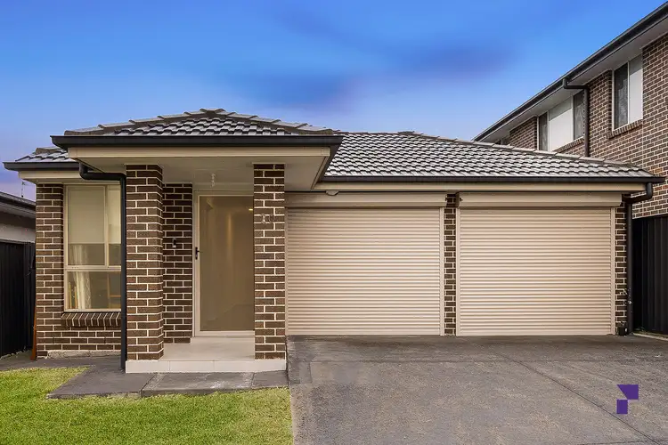 20 Rocco Place, Green Valley NSW 2168