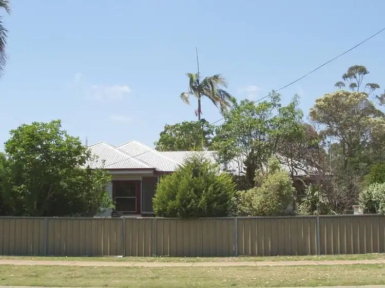 228 Tor Street, Rockville QLD 4350