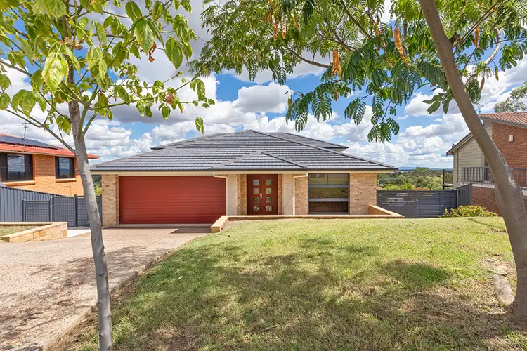 23 Woodbry Crescent, Tamworth NSW 2340