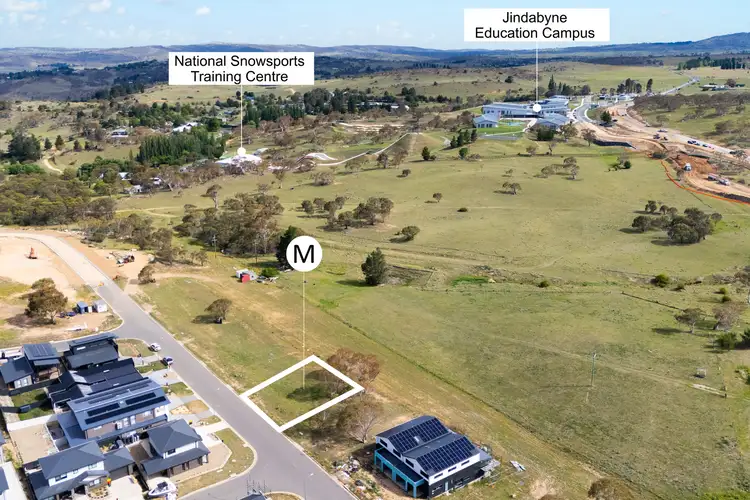 19 Rawson Street, Jindabyne NSW 2627
