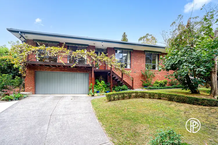 52 Station Road, Seville VIC 3139