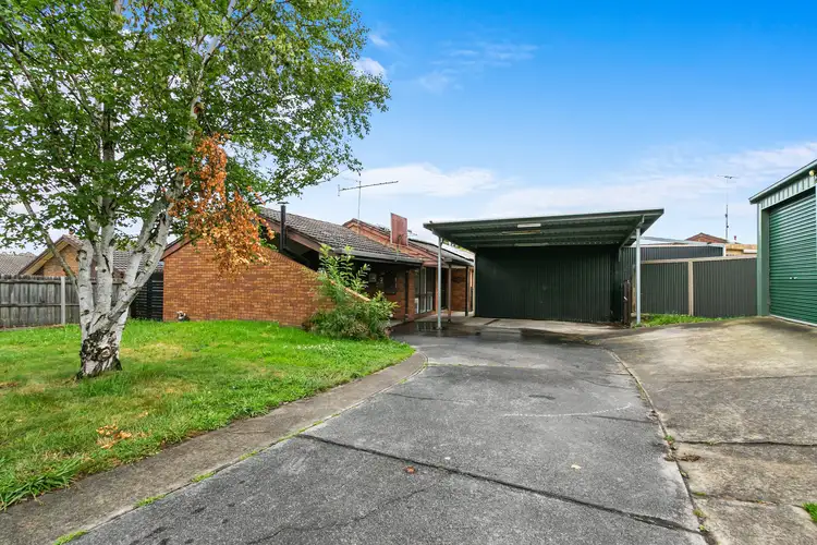 13-15 Auchterlonie Crescent, Churchill VIC 3842