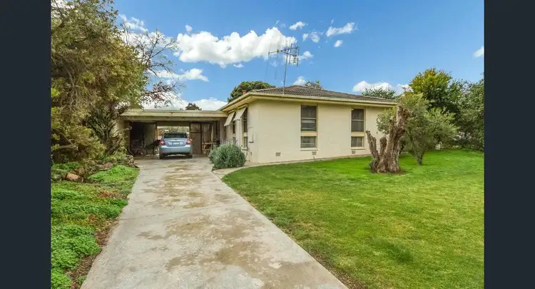 7 Amaroo Crescent, Strathdale VIC 3550
