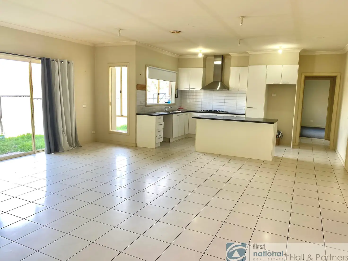 Main view of Homely house listing, 42 Lucerne Circuit, Pakenham VIC 3810