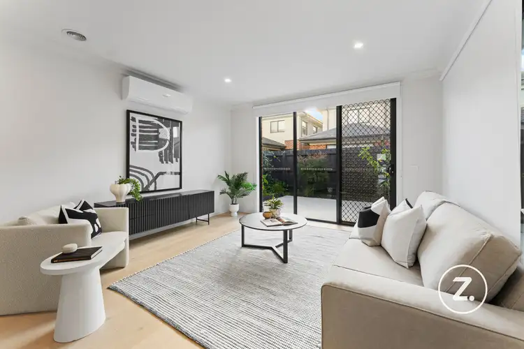 Second view of Homely house listing, 7 Knotwood Street, Narre Warren VIC 3805