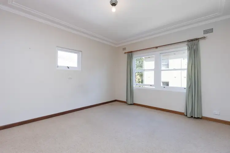 Fifth view of Homely apartment listing, 4/11 Macarthur Avenue, Crows Nest NSW 2065