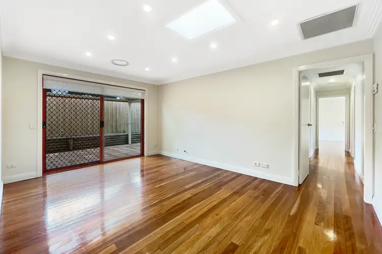 Third view of Homely villa listing, 8/9 Eulo Parade, Ryde NSW 2112