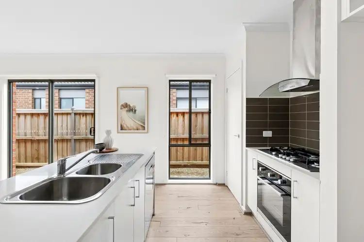 Sixth view of Homely house listing, 5 Honeyeater Way, Mount Duneed VIC 3217