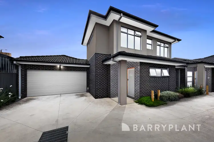 2/80 Oberon Avenue