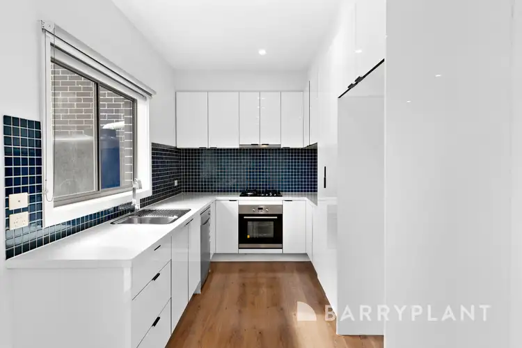 Fifth view of Homely townhouse listing, 2/80 Oberon Avenue, St Albans VIC 3021