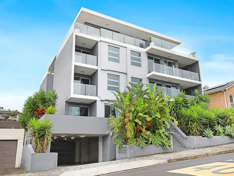 2/60 Gipps Street, Wollongong NSW 2500
