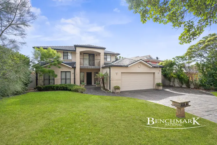 3 Orlando Crescent