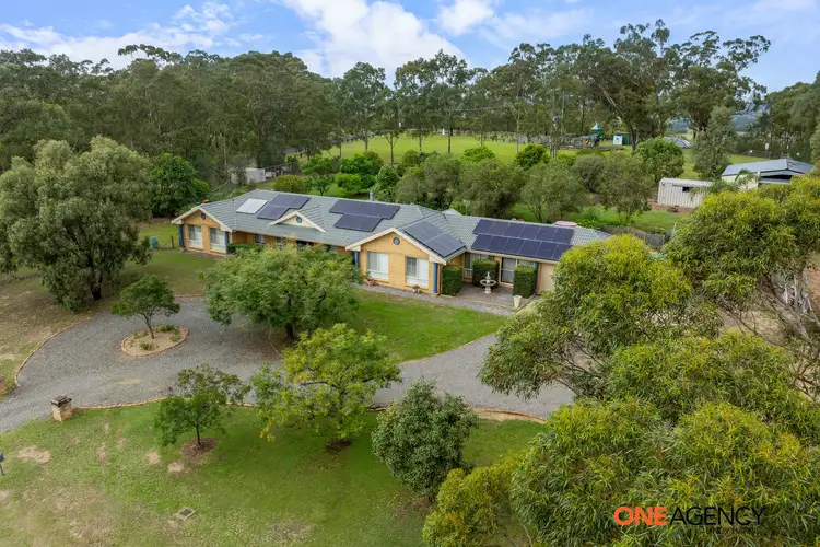 1 Llanrian Drive, Singleton NSW 2330