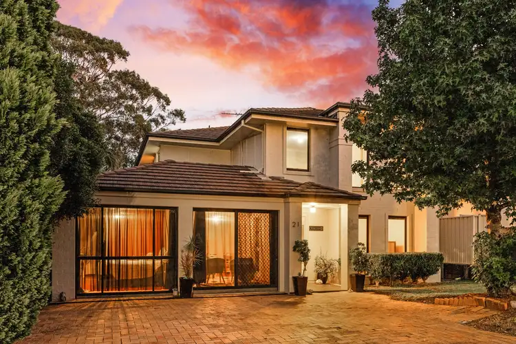 21 Laurina Way, Glenwood NSW 2768