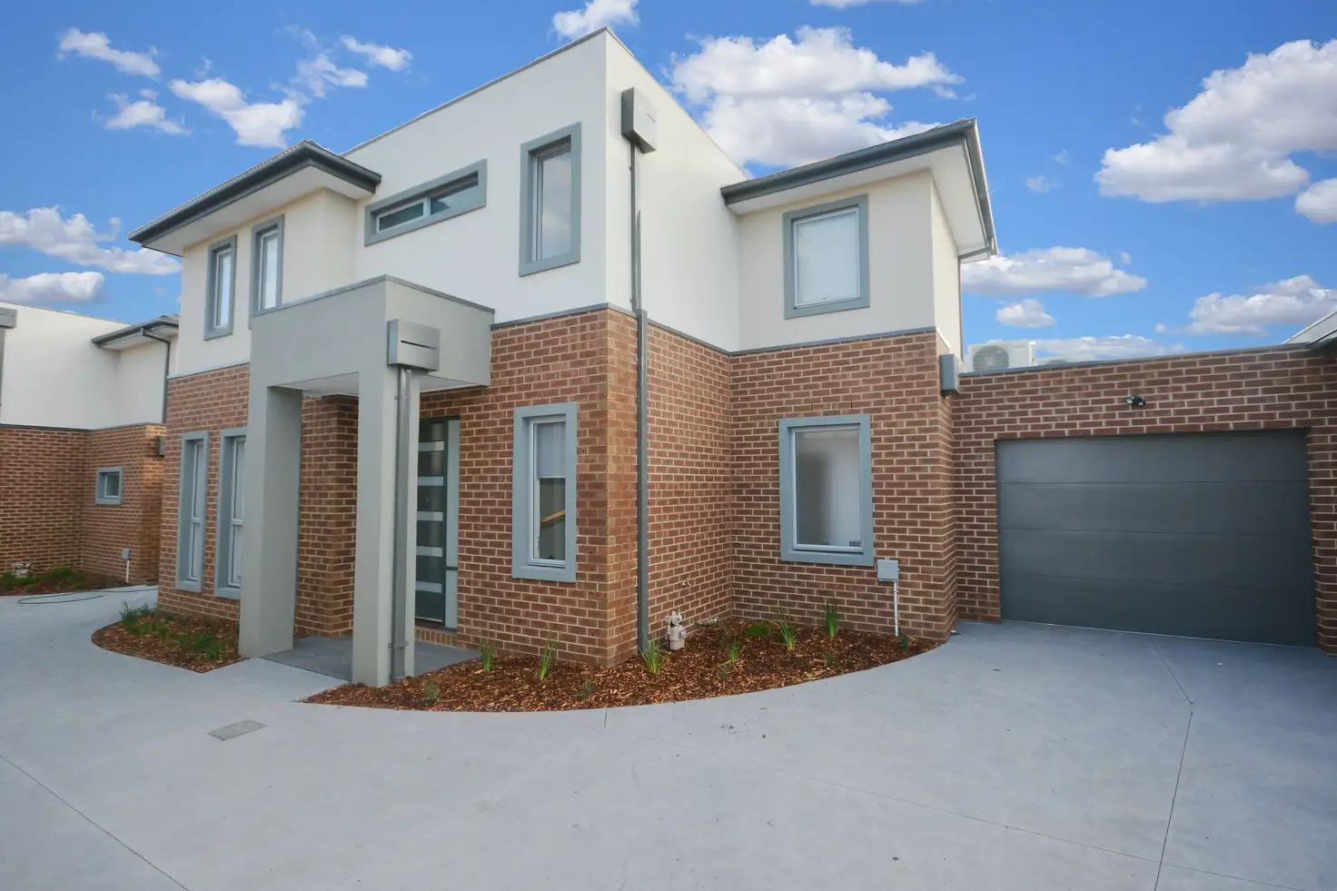 Main view of Homely townhouse listing, 2/48 Gordon Street, Tullamarine VIC 3043