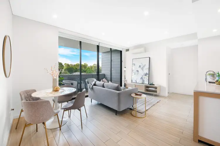 735/64 River Road