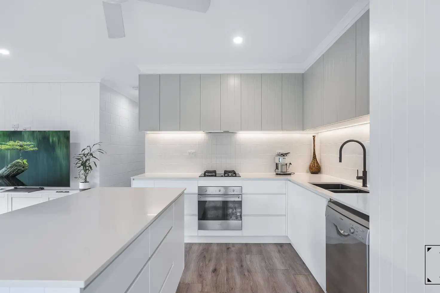 Main view of Homely semi-detached listing, 1/3 Agincourt Close, Clifton Beach QLD 4879
