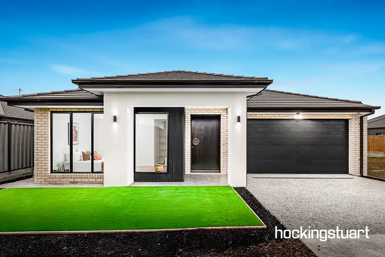 51 Dahlia Crescent, Mickleham VIC 3064