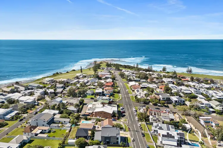 Fifth view of Homely townhouse listing, 1/44 Point Street, Bulli NSW 2516