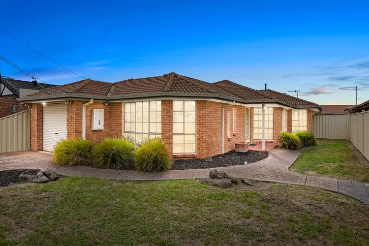 45 Central Avenue, Altona Meadows VIC 3028