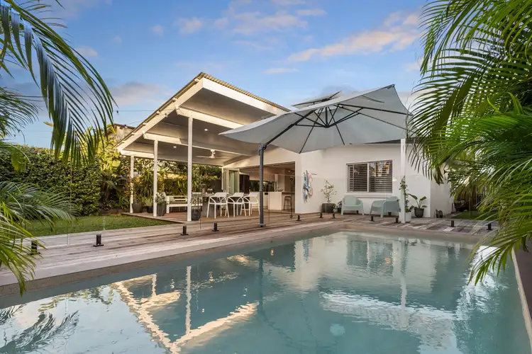 45 Twelfth Avenue, Palm Beach QLD 4221