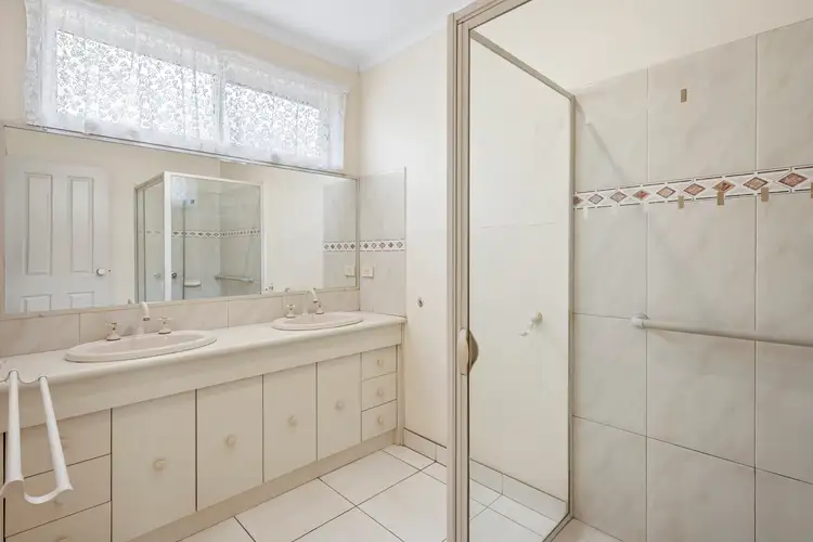 Fifth view of Homely unit listing, 1/16 Vines Road, Hamlyn Heights VIC 3215